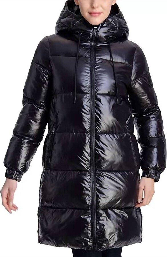 Brunello Cucinelli Glossy Napa Leather Puffer Jacket with Shearling Trim, Cpn67 Black, Women's, 6, Winter Coats Parkas & Puffer Coats