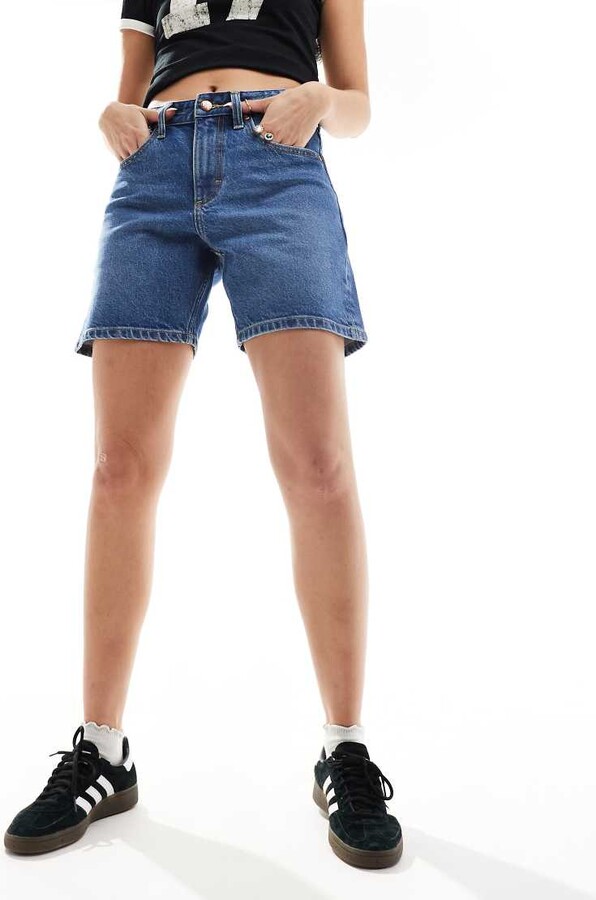 Lee Women's Relaxed Fit Avey Knit Waist Cargo Bermuda Short