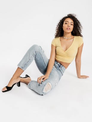 Articles of Society High Amy Mom Slim Jeans in Distressed Blue Denim