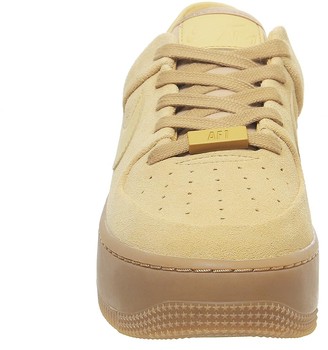 Nike Air Force 1 Sage Trainers Club Gold Gum Light Brown White