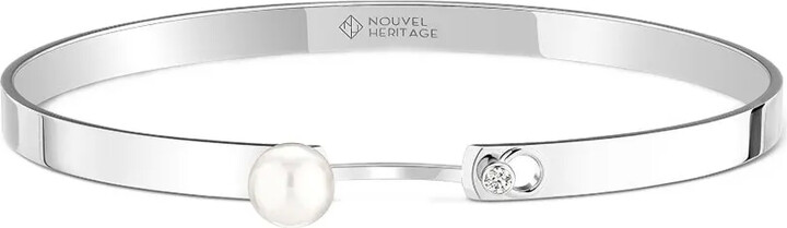 Nouvel Heritage 18K white gold pearl Lunch With Mom Mood diamond bangle