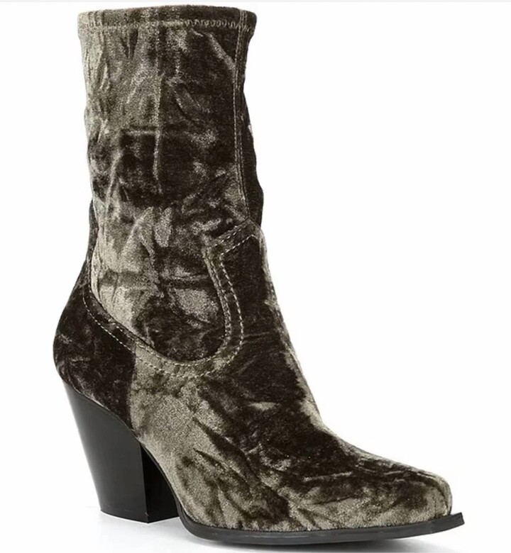 Women's Star-Crossd 3 Western Booties In Green Velvet