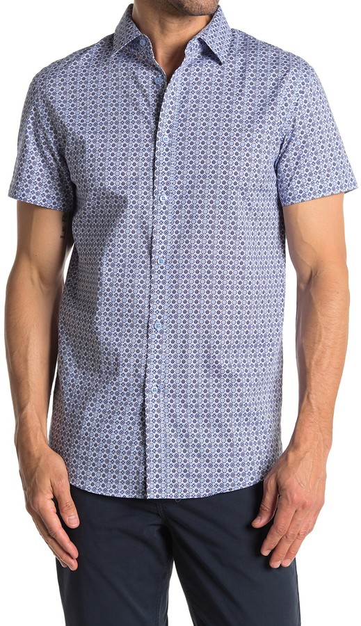athletic fit short sleeve button down
