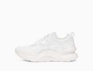 ugg sneaker la hills