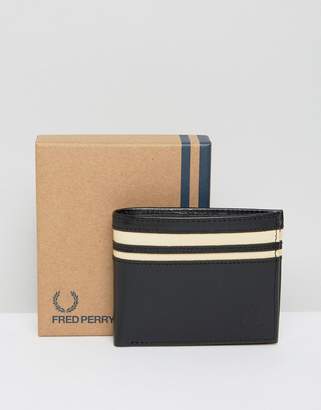 Fred Perry Leather Billfold Wallet With Coin Pocket in Black