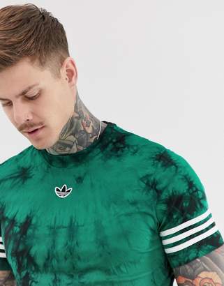 adidas t-shirt with stripes and central logo in tie dye-Green