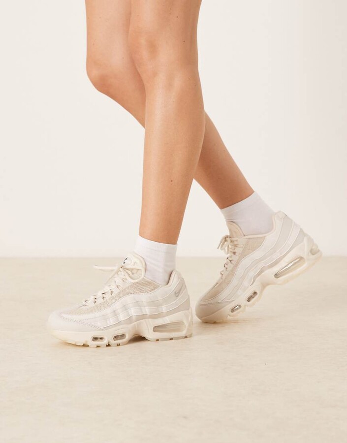 beige air max 95s