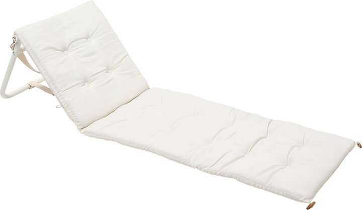 Sunnylife Reclining Beach Chair: Casa Cream