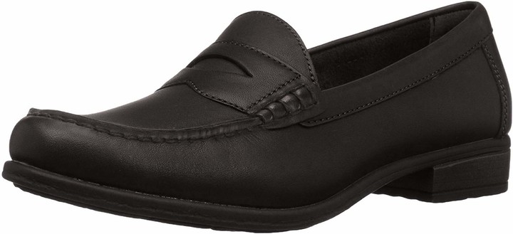 eastland roxanne loafer
