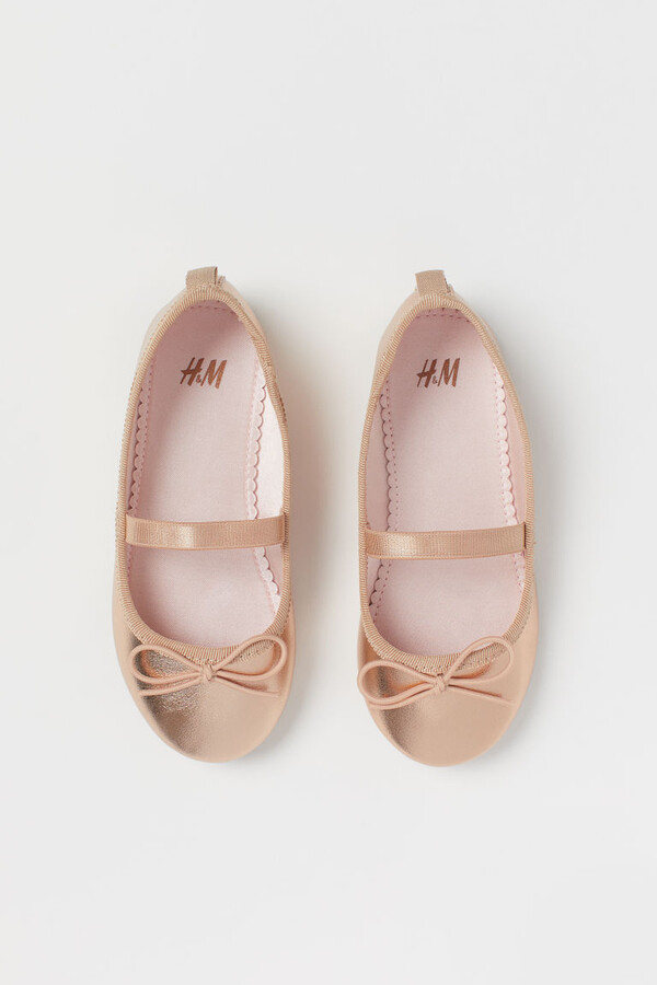 ballet flats with elastic trim