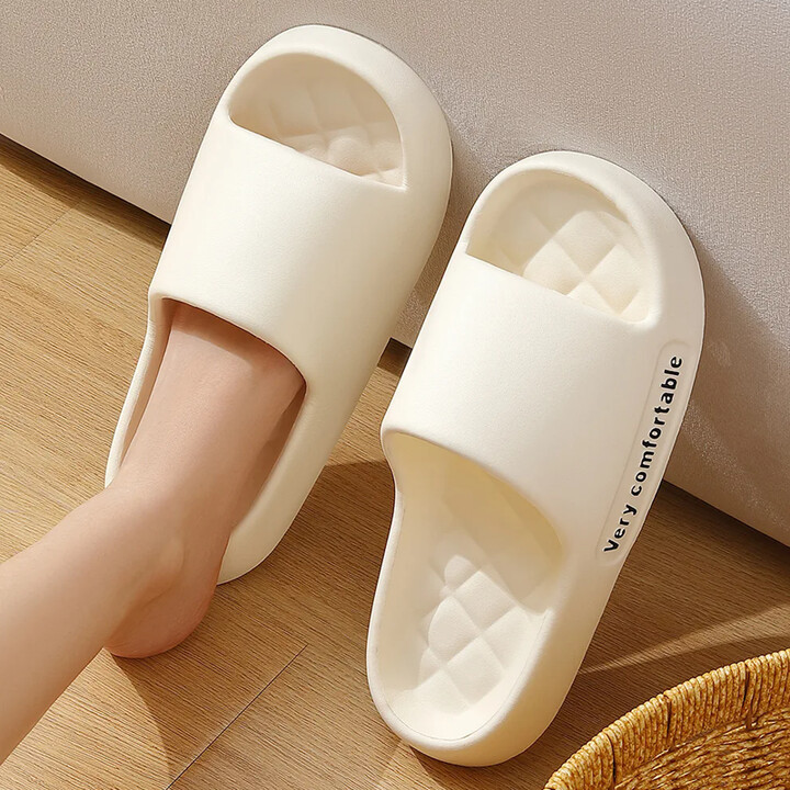 shengyuzi House Slippers Women Platform Cloud Outdoor Indoor Summer Soft Sandal Slides Flip Flop Men Male Ladies Home rubber Shoe Flat EVA