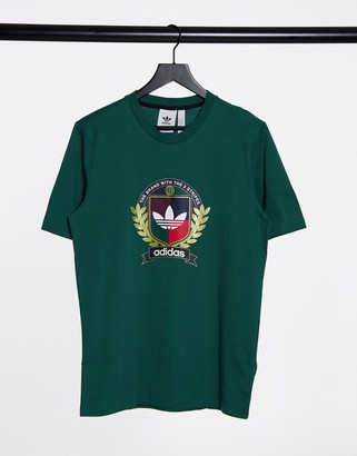 adidas collegiate crest logo crew-neck t-shirt in green