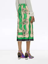 Thumbnail for your product : Gucci Garden Chains print silk Bermuda shorts