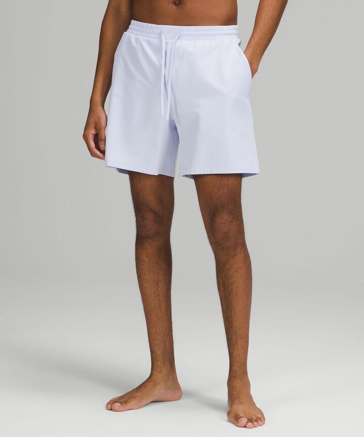 camiseta raglan preta e vermelha