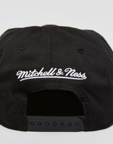 Thumbnail for your product : Mitchell & Ness Snapback Cap Ballpark Chicago Bulls