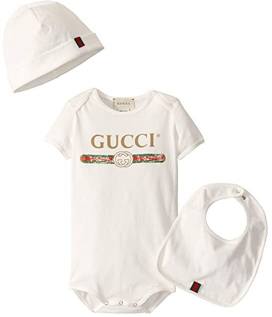 gucci baby girl gift set