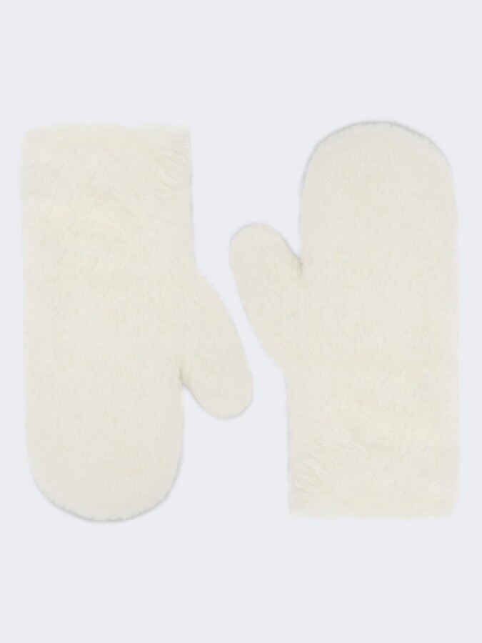 Max Mara Mittens in alpaca and wool Teddy fabric
