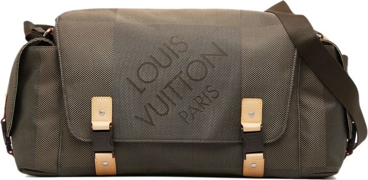 Louis Vuitton 2015 pre-owned Macassar District MM messenger bag - ShopStyle
