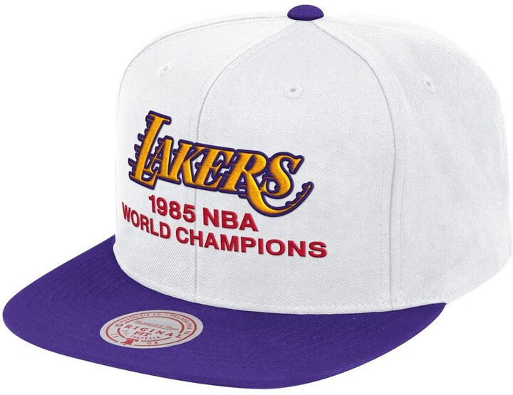 Men's Los Angeles Lakers Mitchell & Ness Purple/Gold 2009 NBA Finals XL  Patch Snapback Hat
