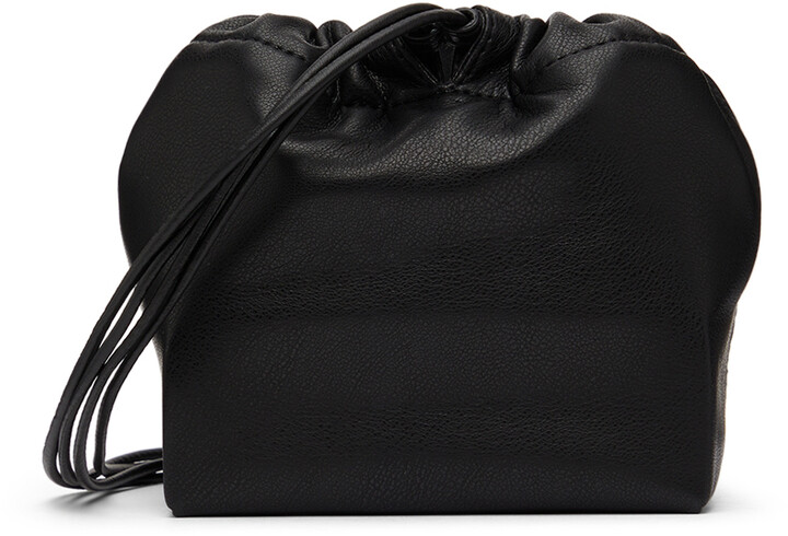 black leather structured handbolsa