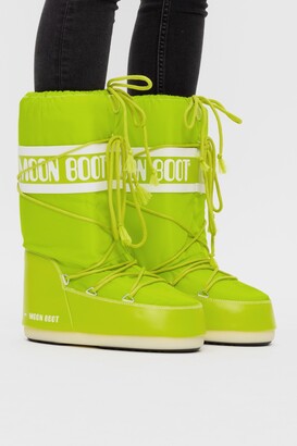 green moon boots