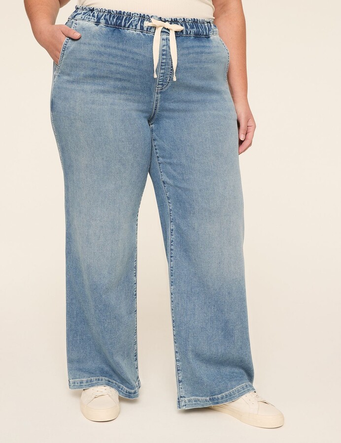 Lane Bryant Pull-On Cloud Knit High-Rise Wide Leg Jean