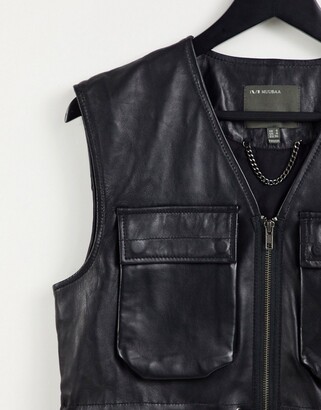 Muu Baa Muubaa pocket front utility leather vest in black