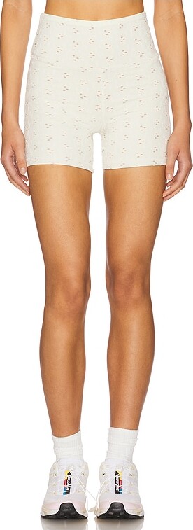 Strut-This The Eyelet Short
