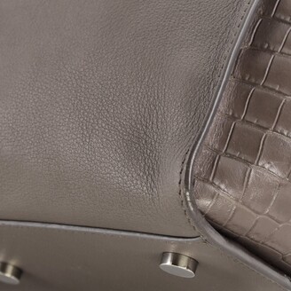 Saint Laurent Monogram Cabas Leather Baby - ShopStyle Satchels & Top Handle  Bags