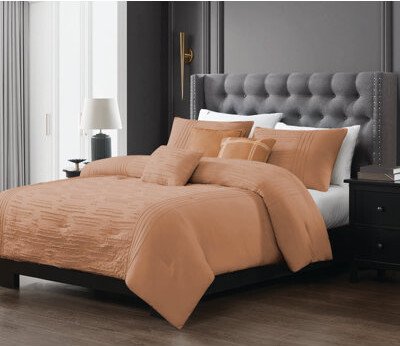 RT Designer's Collection Dash Hotel Styles Comforter Set with Decorative Pillows