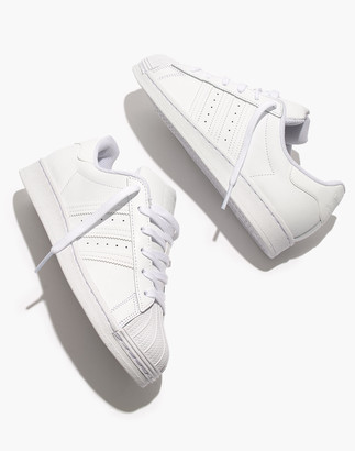 white no lace sneakers