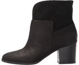 Thumbnail for your product : Nine West Dale