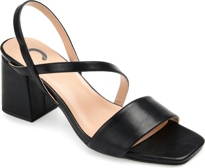 wide width black pumps