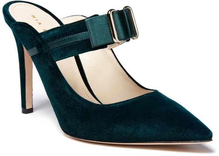 dark green velvet pumps