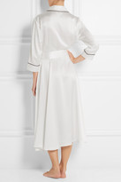 Thumbnail for your product : Hampton Sun Olivia von Halle Anoushka Snow White silk-satin robe