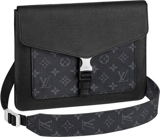 Louis Vuitton Men's Messenger Bags