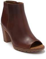 timberland rhinebeck leather chukka boot