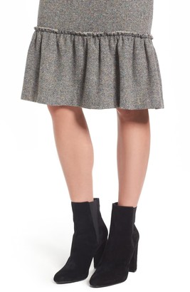 Halogen Ruffle Hem Pencil Skirt