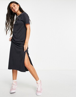 Monki Isabella super soft midi t-shirt dress in black - ShopStyle