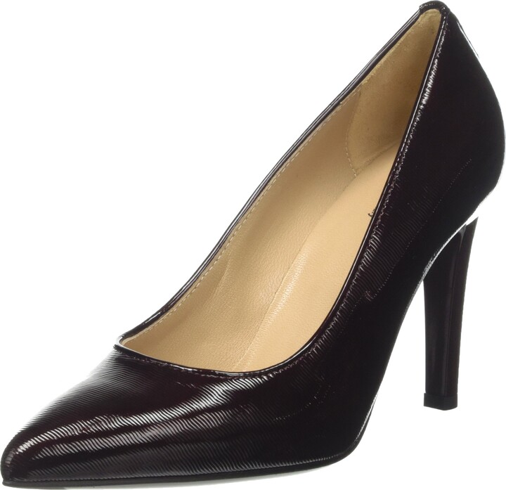 black heels size 4.5