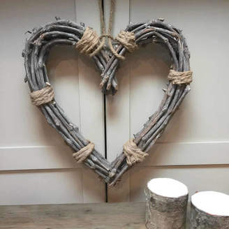 Cowshed Interiors Natural Willow Heart Cut Out With Rope Ties