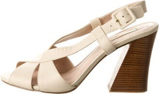 $138 Vince Camuto Louise etCie Bright Gold/Russet Canva/Leather Lining Flat  7,5M