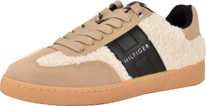 Tommy Hilfiger Women's Malachi Sneaker