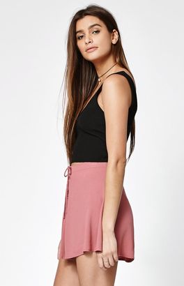 KENDALL + KYLIE Kendall & Kylie V-Neck Cropped Sweater Tank Top