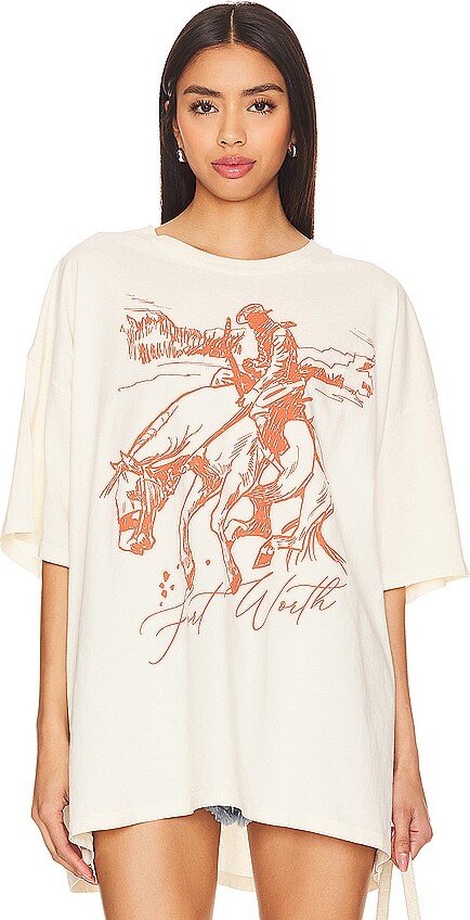 Daydreamer Fort Worth Tee