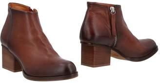 Halmanera Ankle boots - Item 11485443DN