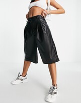 Thumbnail for your product : Stradivarius faux leather city shorts in black