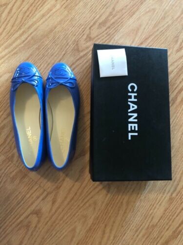 Chanel classic leather cc ballet flat 38 with box
