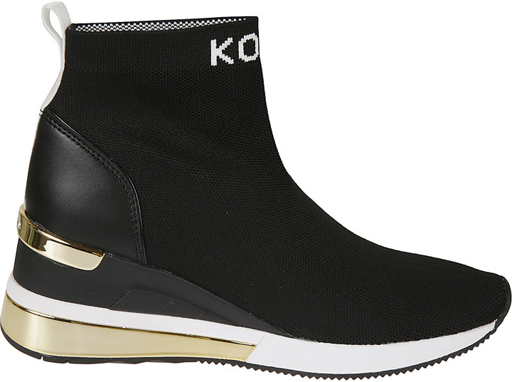 michael michael kors skyler bootie