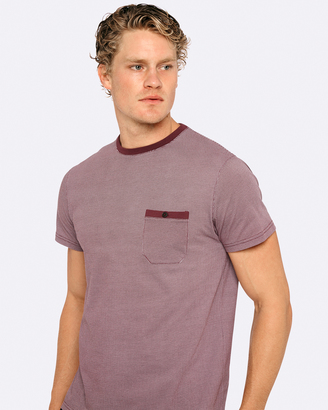 Oxford Leo Pocket Front T-Shirt